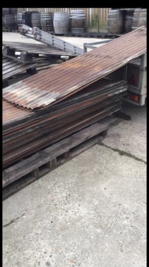 GEZOCHT Verroeste golfplaten