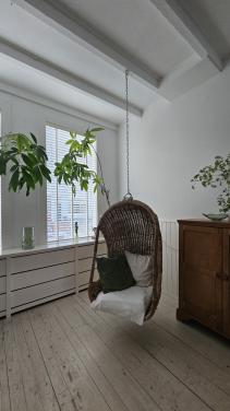 Hangstoel met ketting