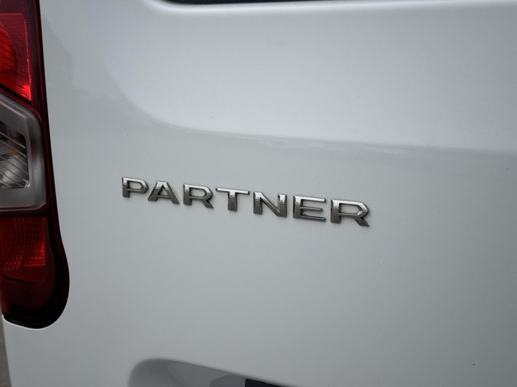 Peugeot Partner 1.5 bluehdi premium airco / cruise controle / navi / n.a.p 