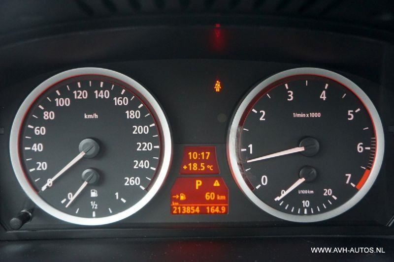 BMW 5 Serie 550i high executive automaat, dikke youngtimer!!