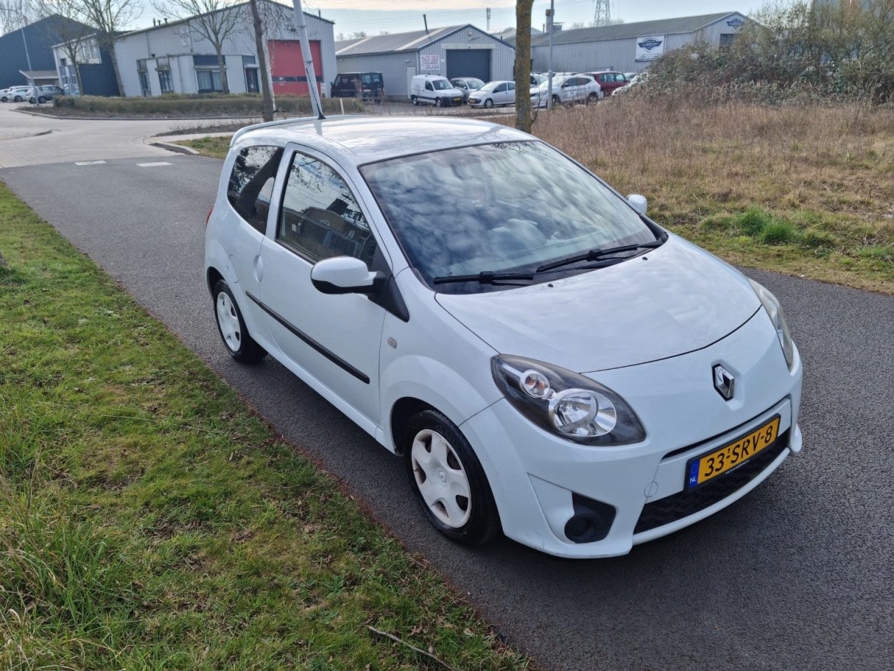Renault twingo 1.5 dci bouwjaar 12-2011 1 jaar apk