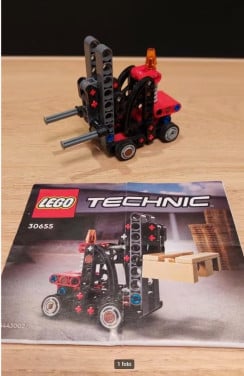 Technic lego: Vorkheftruck met pallet 30655