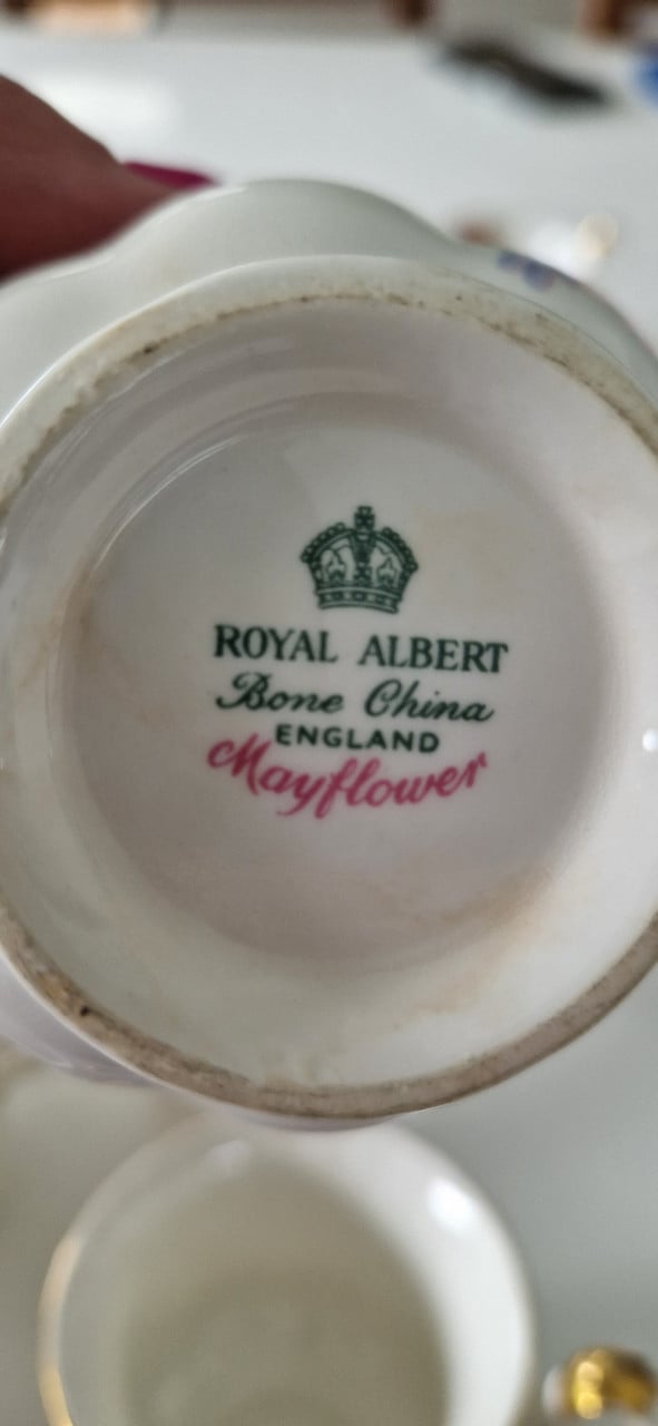 Royal Albert kop en schotels