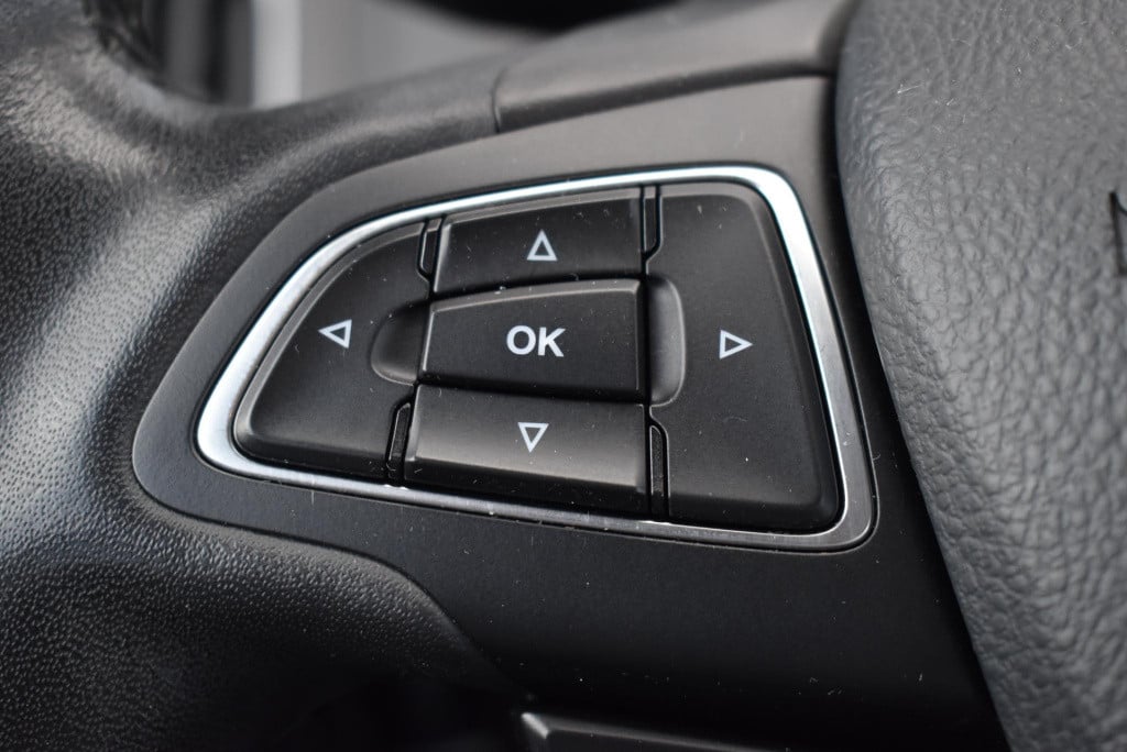 Ford Focus 1.0 titanium | cruise control | trekhaak | achteruitrijcamera | 