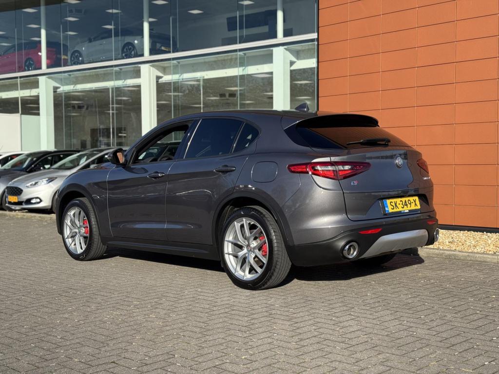 Alfa Romeo Stelvio 2.0 t awd super veloce interieur nl-auto + afneembare tr