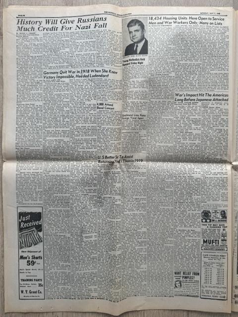 Krant “Norfolk Ledger-Dispatch” van 7 mei 1945, einde tweede wereldoorlog