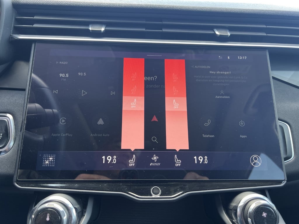 Lynk & Co 01 1.5 261pk plug in hybrid , panodak , carplay