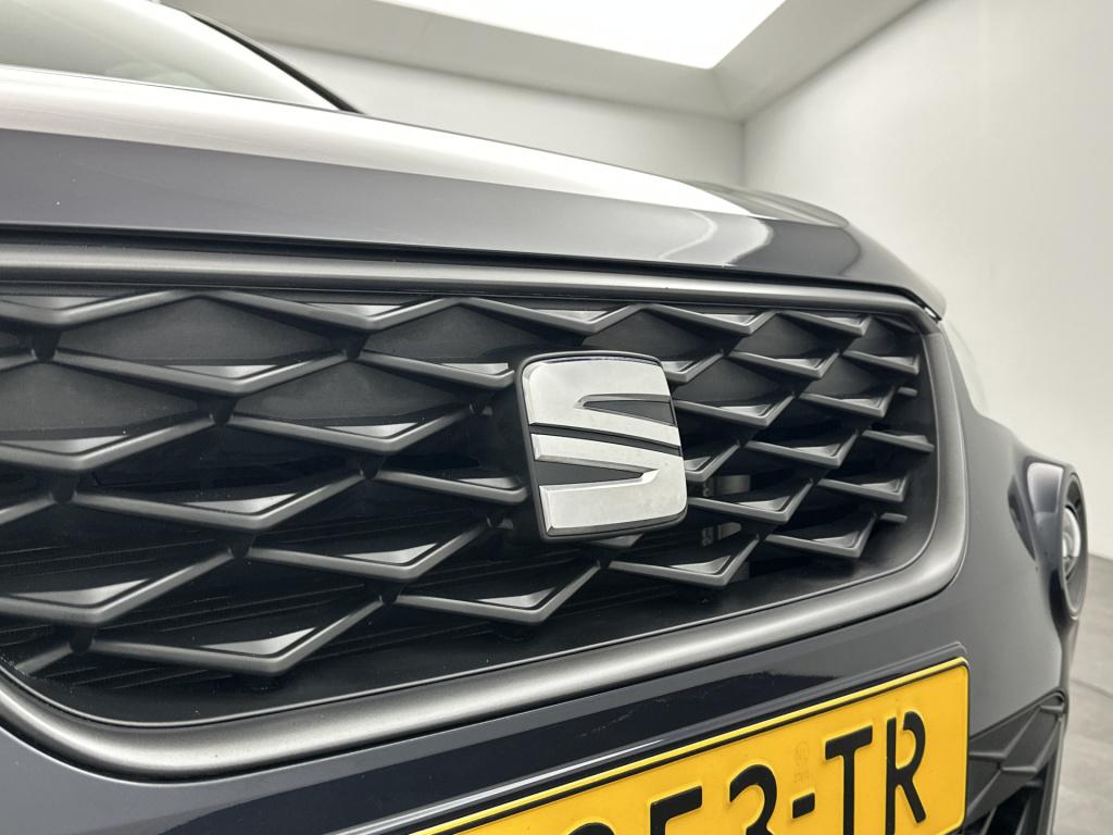Seat Arona 1.0 tsi fr business intense | licht metalen wielen