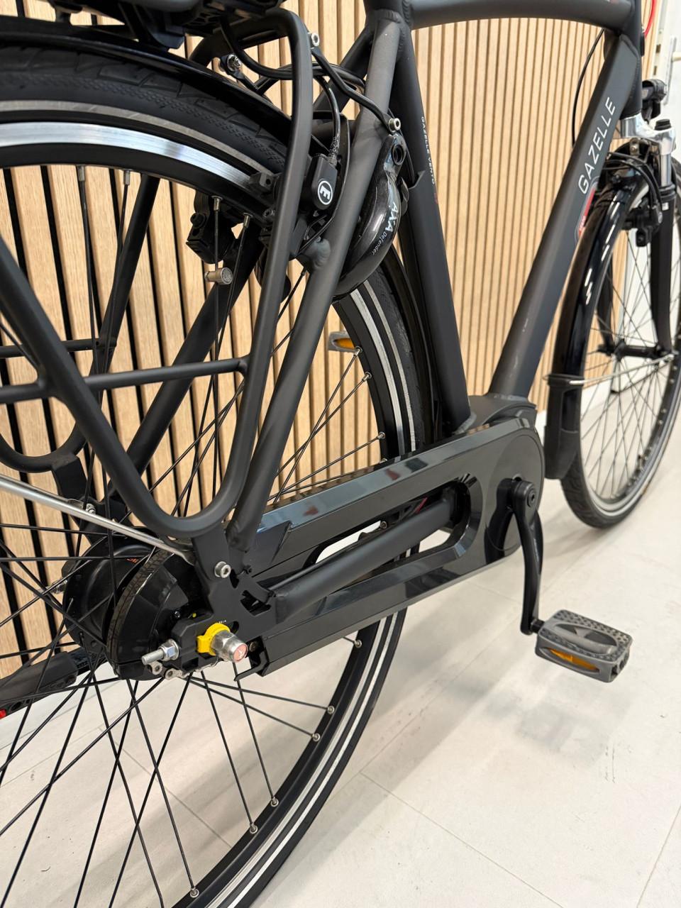 Gazelle Vento C7 Bosch Active Line 57CM 400Wh 8676KM