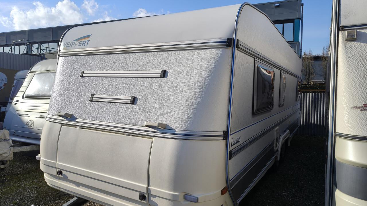 Weippert 655  2000 bj-  Ideale caravan voor seizoenplaats