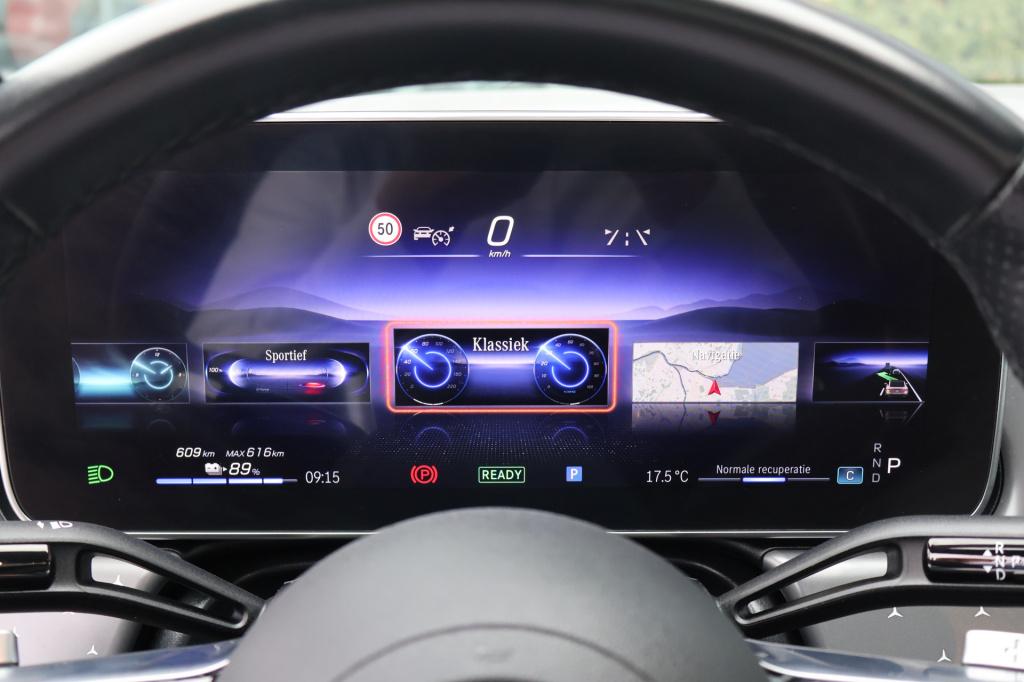 Mercedes-Benz Eqe 300 amg line 89 kwh i panoramadak i burmester i distronic