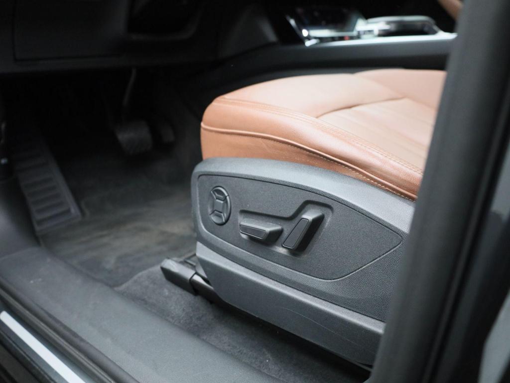 Audi E-tron 55 quattro business edition plus 95 kwh | automaat | leder | ap