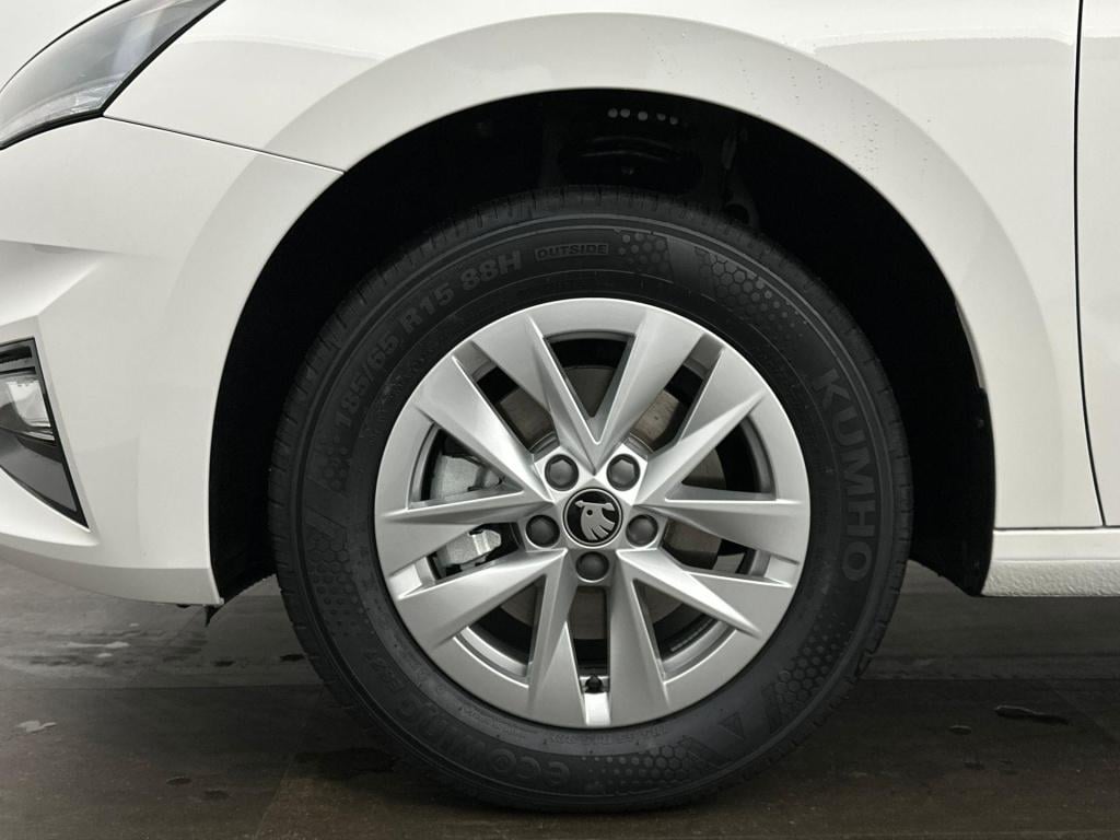 Skoda Fabia business edition 1.0 tsi 85 kw / 115 pk hatchback