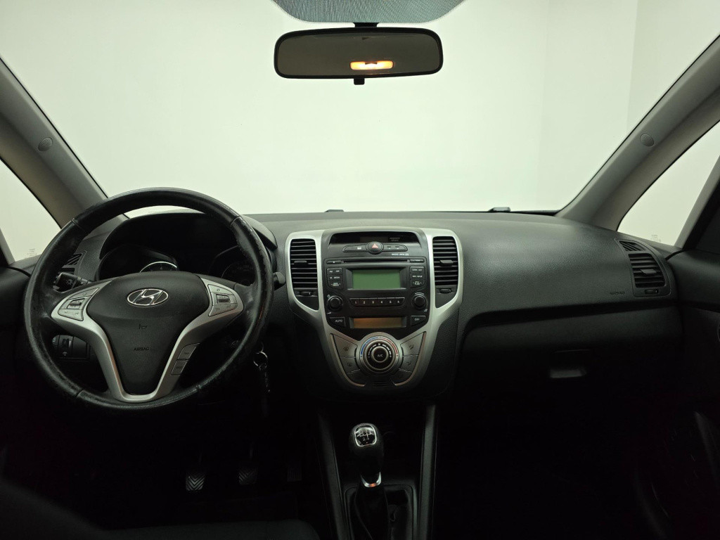 Hyundai Ix20 occasion 1.4i met trekhaak, cruisecontrol en clima airco | twe