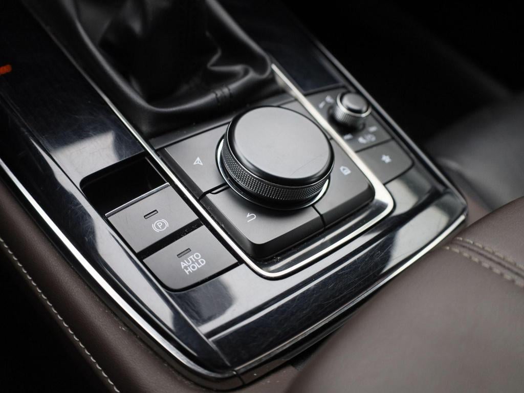 Mazda Cx-30 2.0 e-skyactiv-g m hybrid comfort | navigatie | apple carplay /