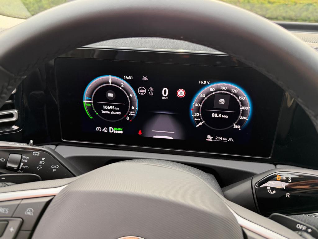 Volkswagen Tiguan 1.5 ehybrid elegance 204pk | trekhaak | 360 camera | dode