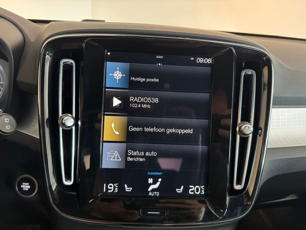 Volvo XC40 1.5 t4 recharge inscription expression