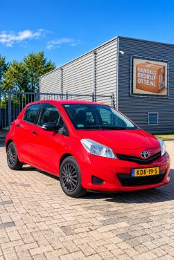 Toyota Yaris 1.0 VVT-i 2012 84.000 KM Airco APK Lage kmstand