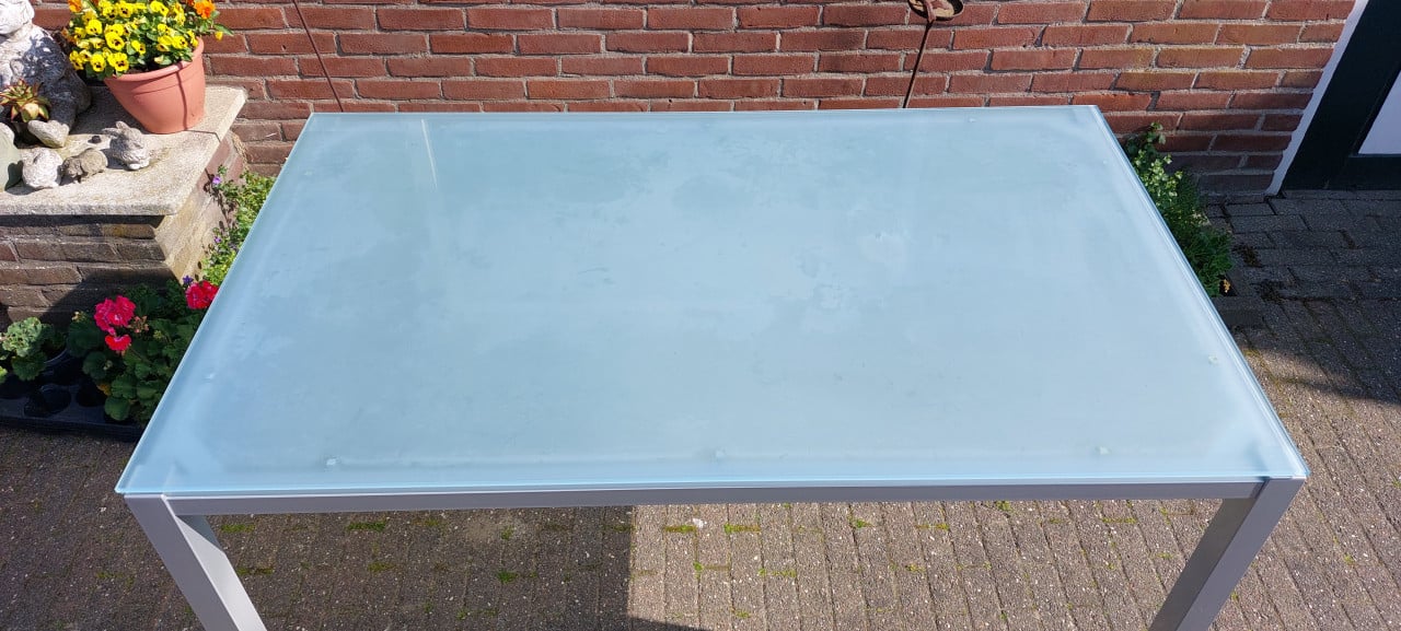 Eettafel/ keukentafel