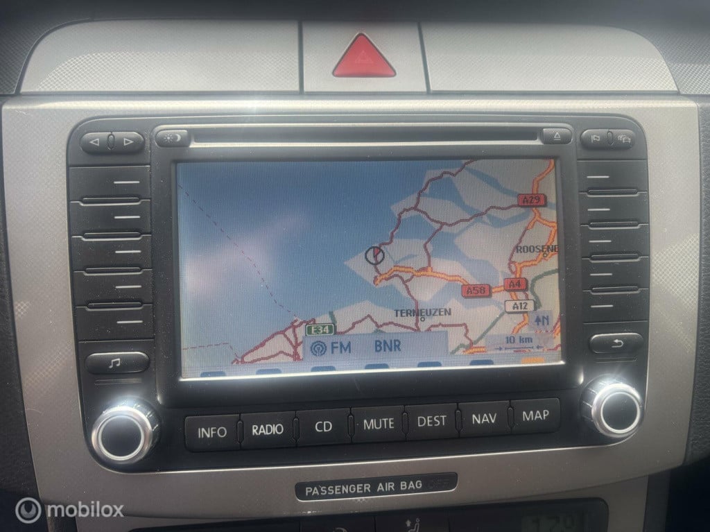 Volkswagen Passat variant 2.0 fsi highline