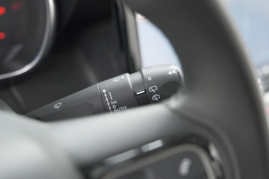 Citroen C3 Aircross puretech 130 eat6 max | camera | navigatie | apple carp