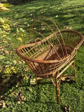Wieg met los onderstel in rotan + gratis badje (Ikea - wit)