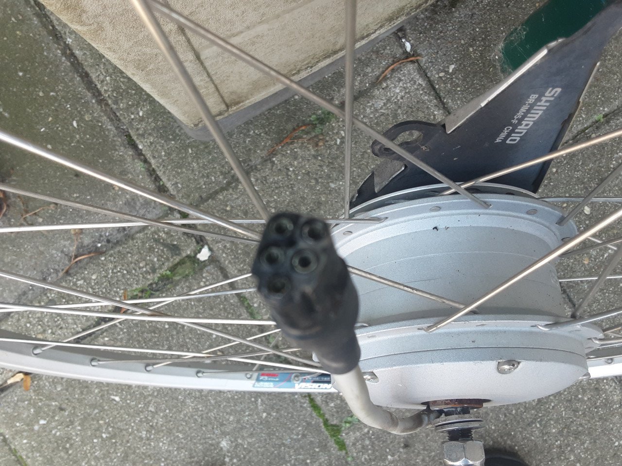 Gazelle 28 inch elektrische voorwiel, 5 gaats stekker, rollerbrake rem