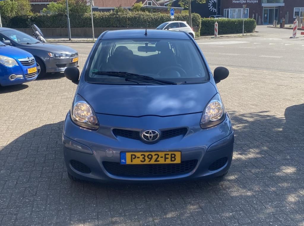 Toyota Aygo 1.0 12v vvt-i access | carplay, jaar apk, beurt, 3m gar