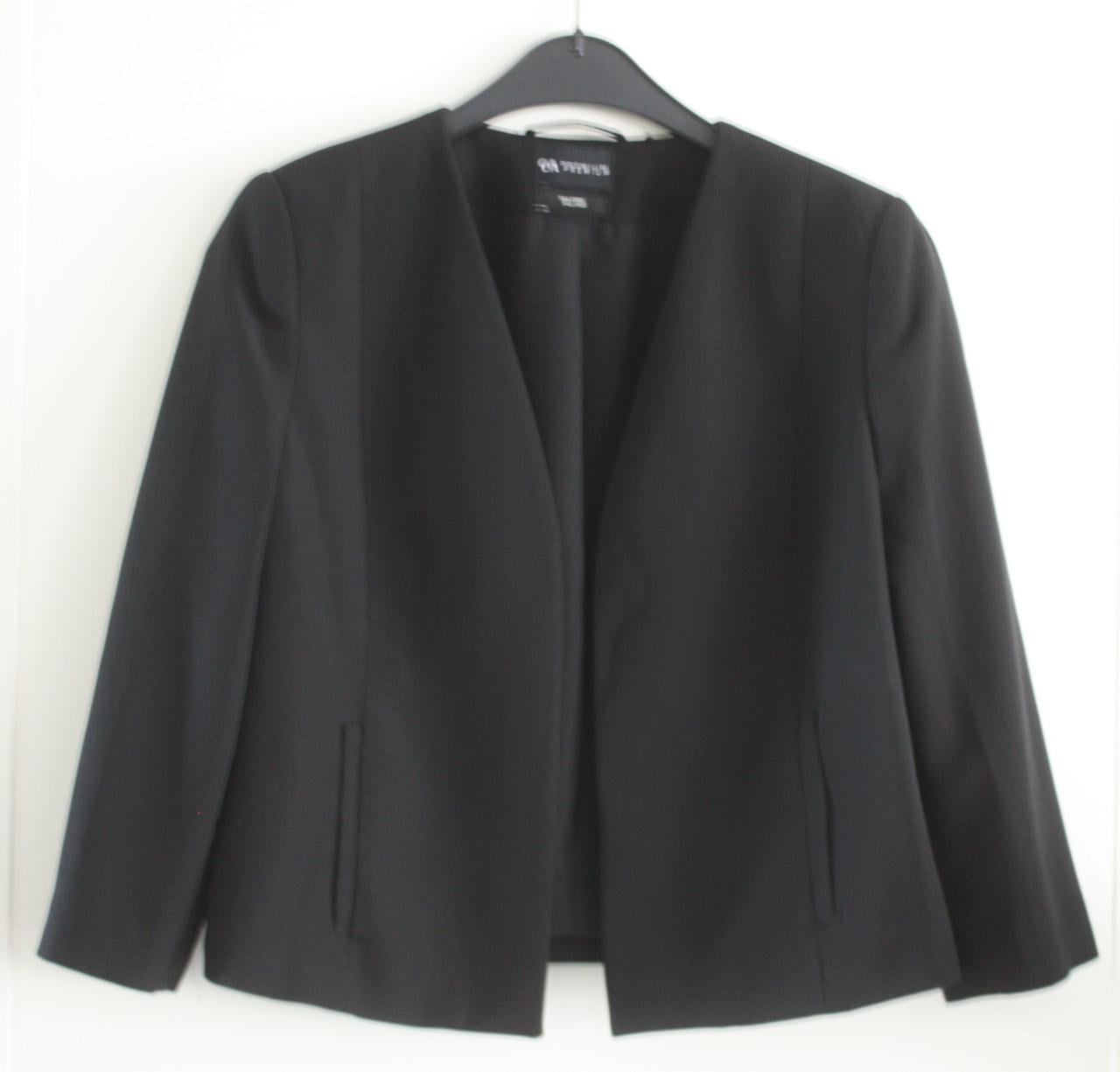 Zwarte blazer maat s