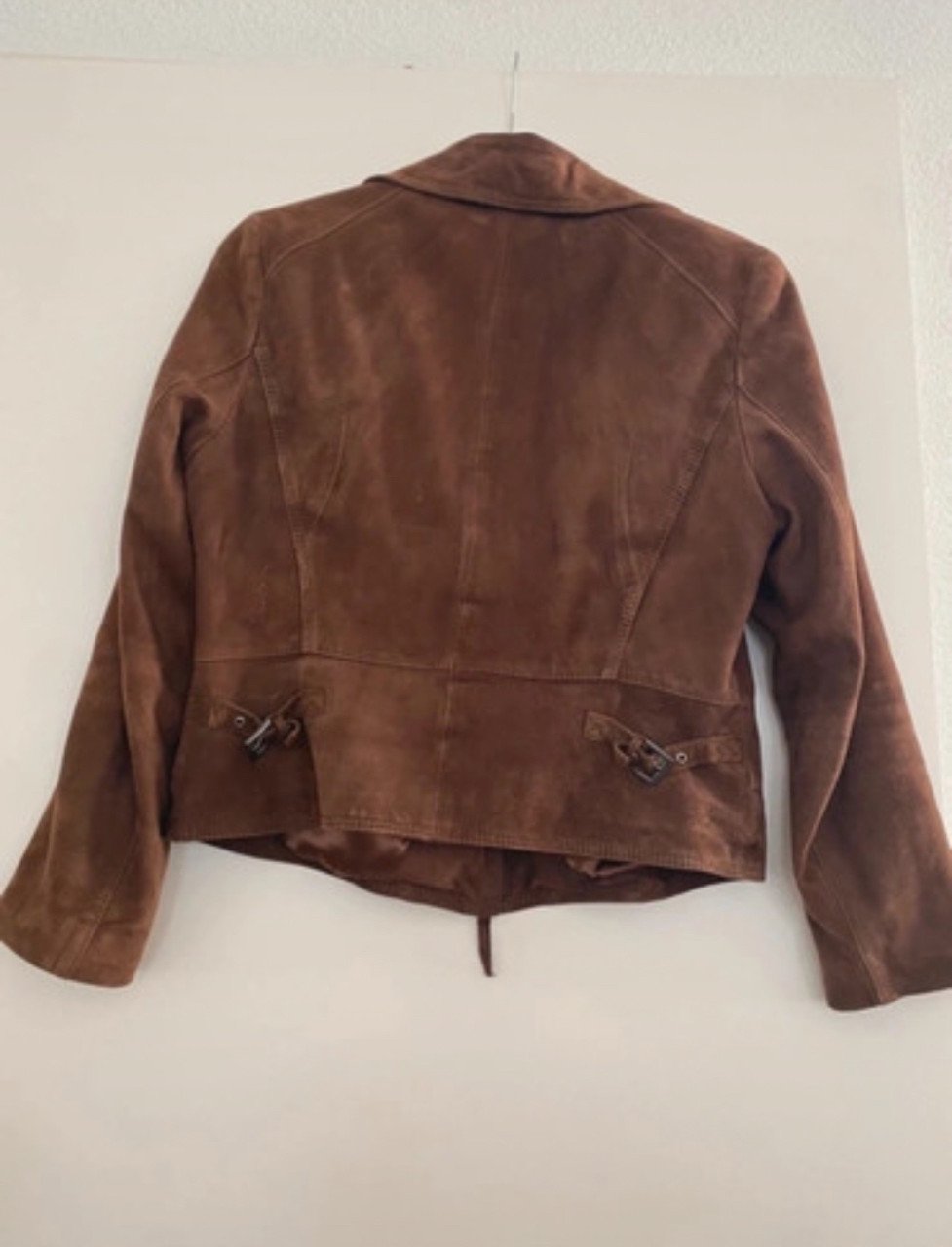 Te koop suede bikerjas Mt 42
