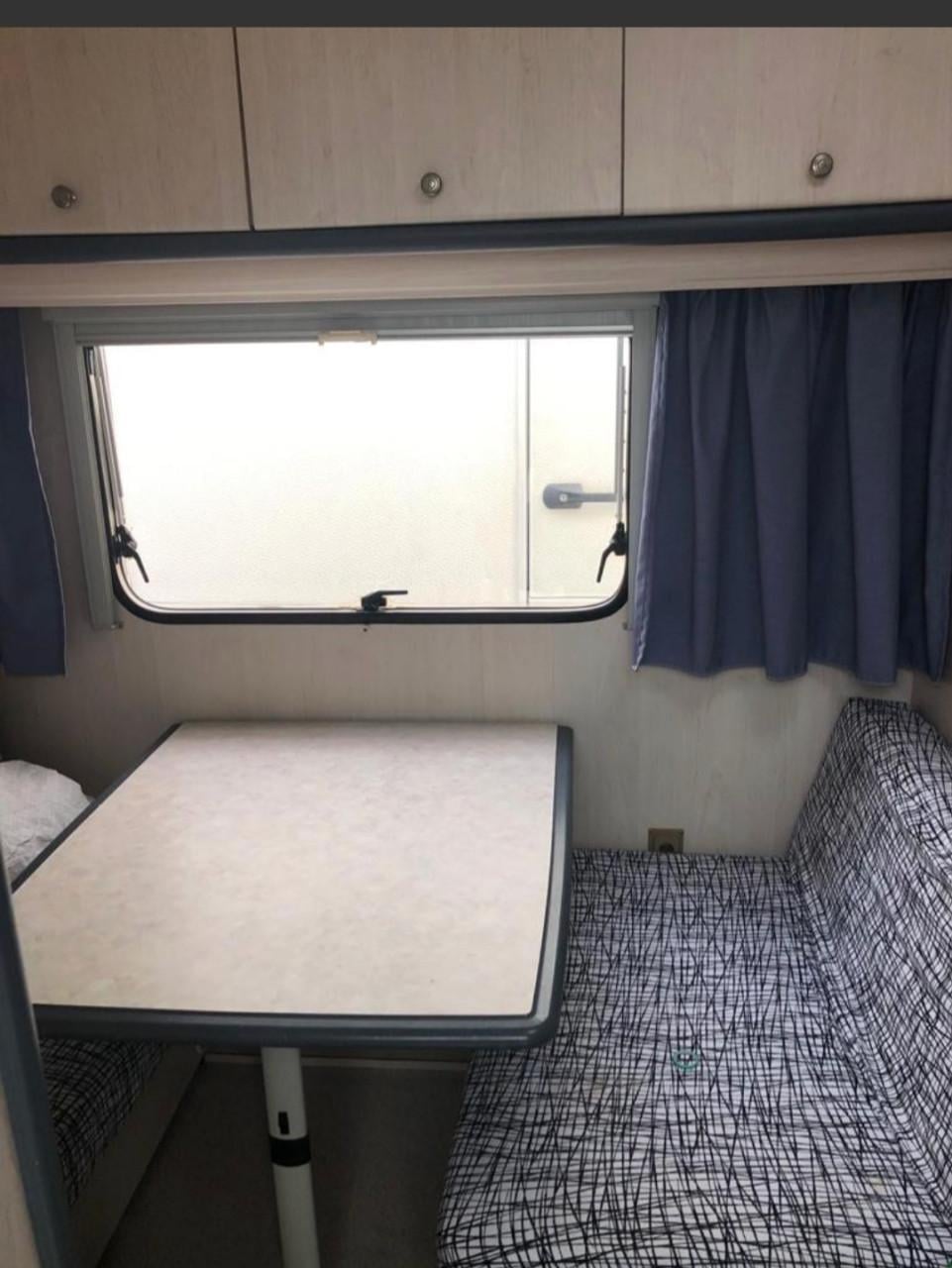 Dethleffs Family 420 Caravan