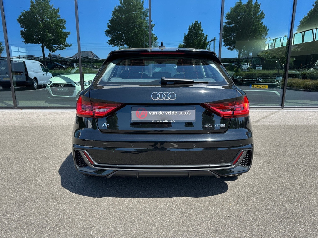 Audi A1 Sportback 30 tfsi 116pk s-tronic s-line | navi | virtual cockpit | 