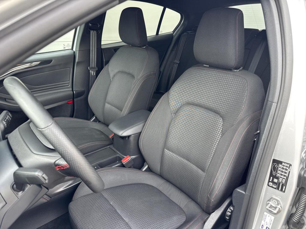 Ford Focus 1.0 ecoboost hybrid st line x mhev garantie t/m 11-02-2029