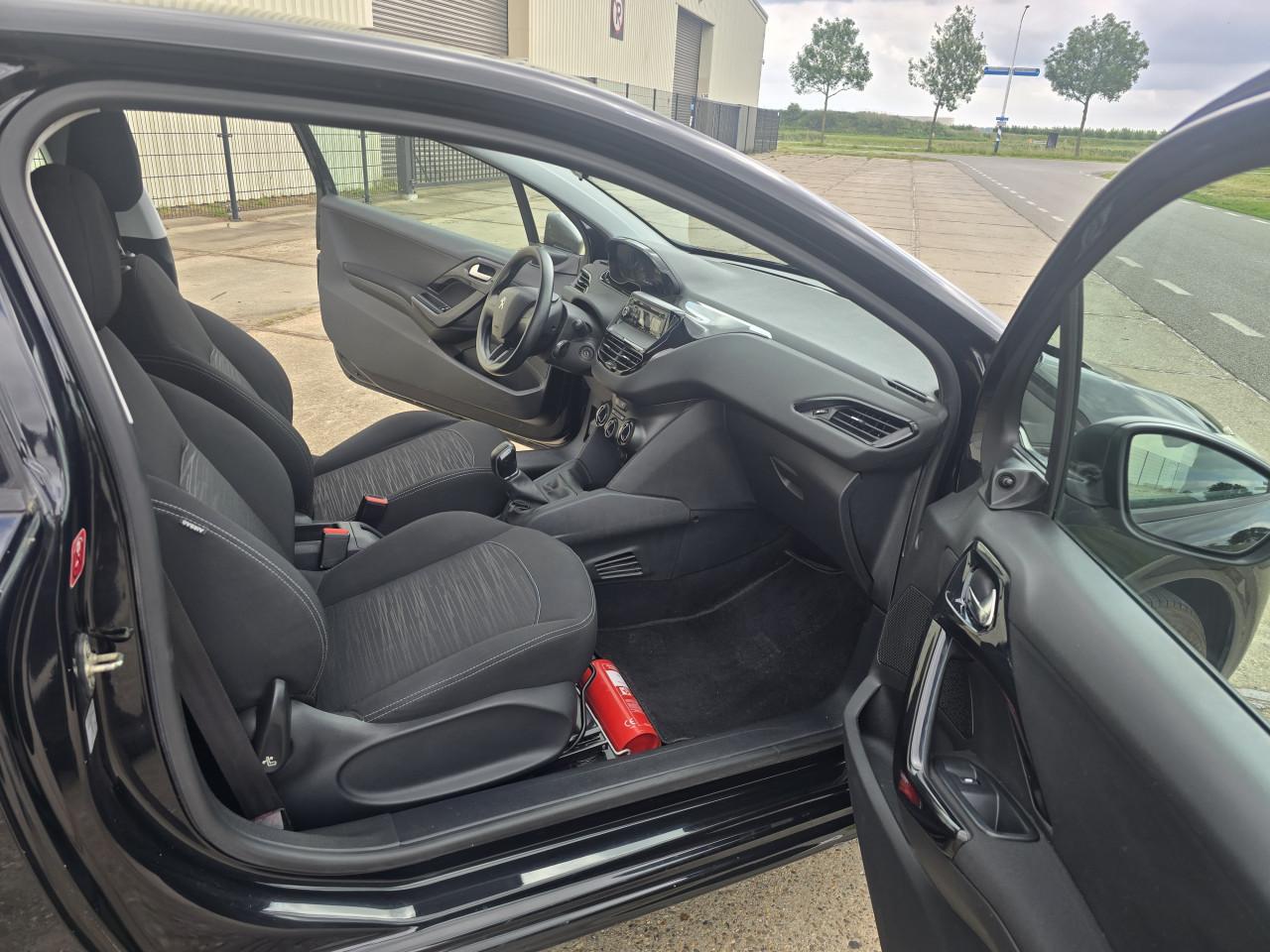 Peugeot 208 1.2 VTI Acces