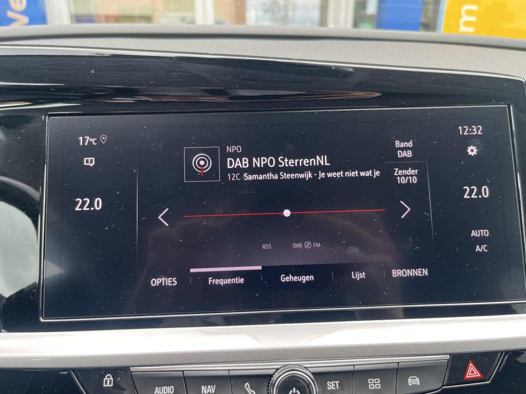 Opel Grandland 1.2 turbo business elegance | climate control | cruise contr