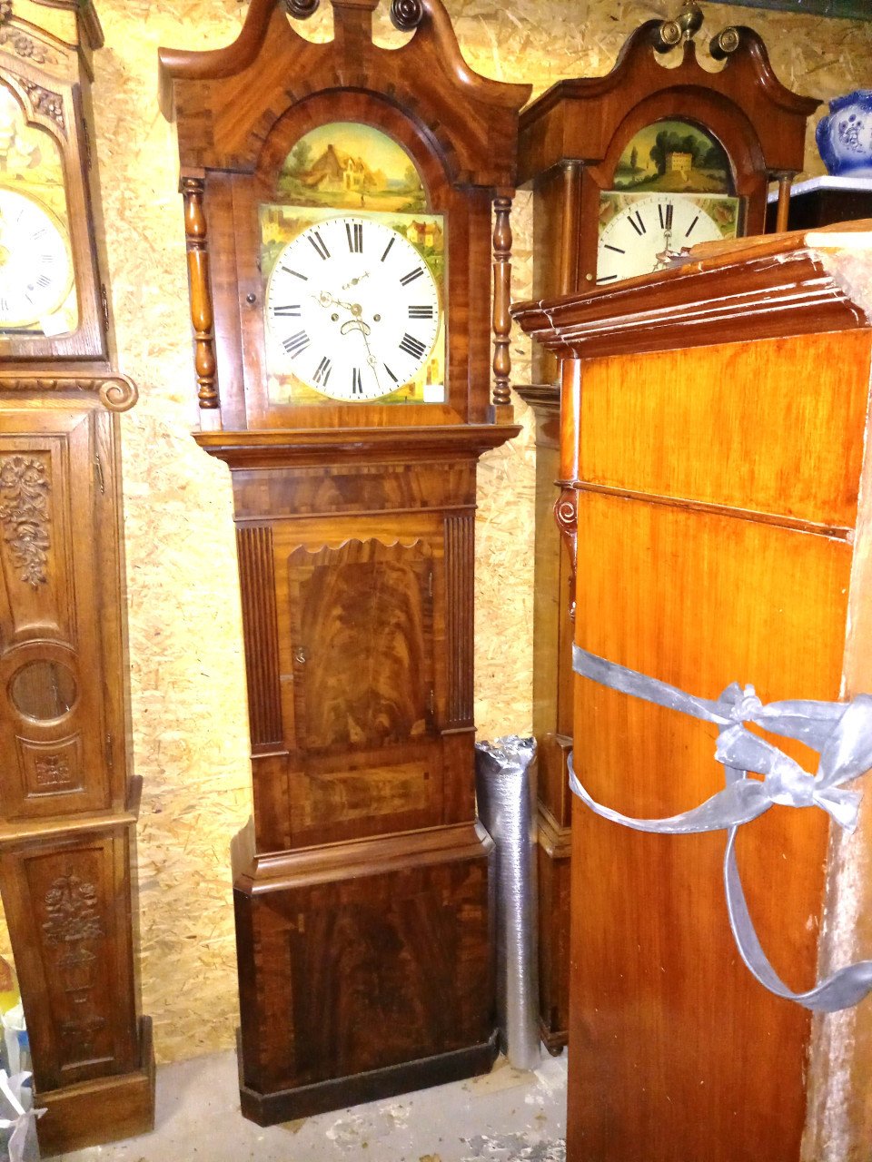 Glazen design salontafel en eetkamer tafel ea inboedel spullen