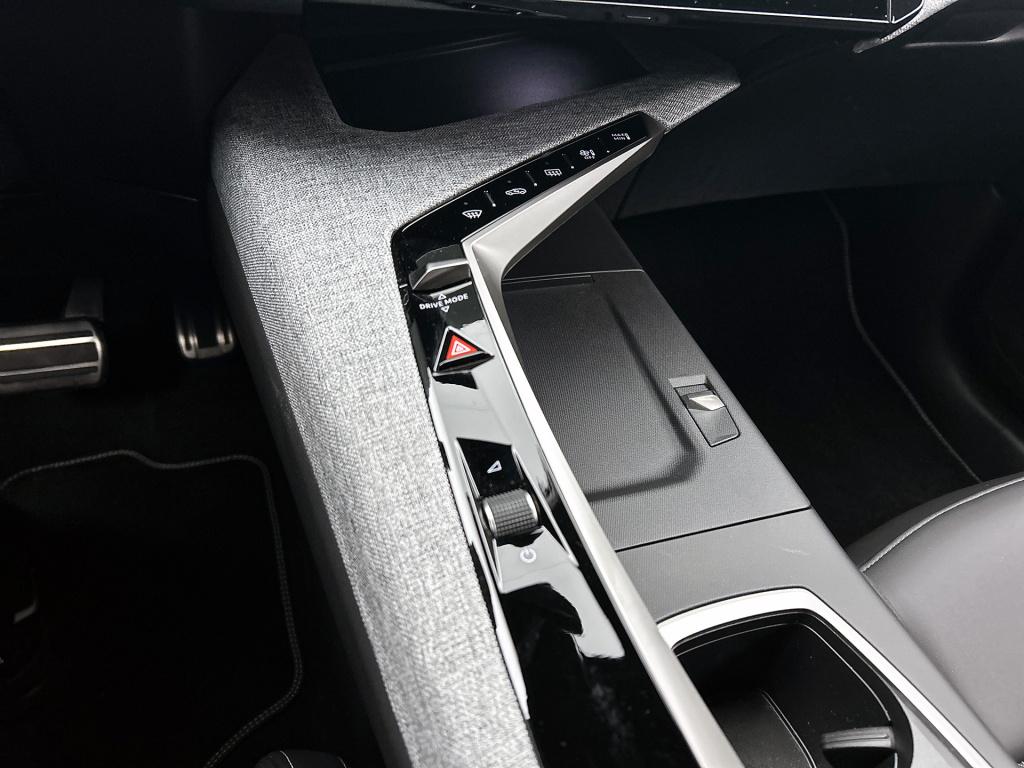 Peugeot 3008 hybrid 145pk automaat gt | rijklaar | elek. achterklep | 360 c
