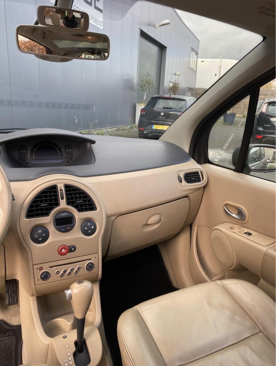 Renault Modus 1.6 16V AUT 2005 Zwart | AUTOMAAT | NAP | NIEUWE APK!