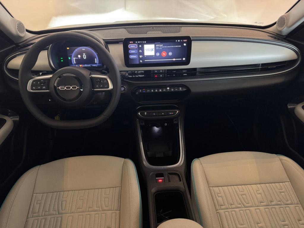 Fiat 600 1.2 hybrid la prima