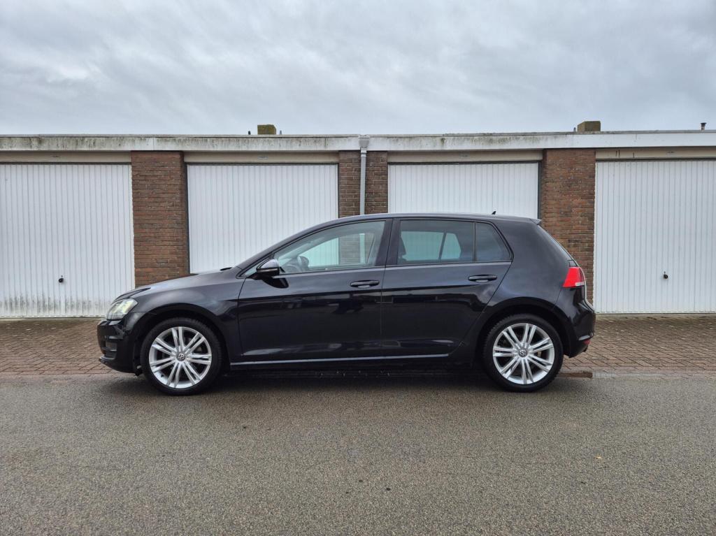 Volkswagen Golf 1.2 tsi comfortline / keyless / massagestoel / schuifdak / 