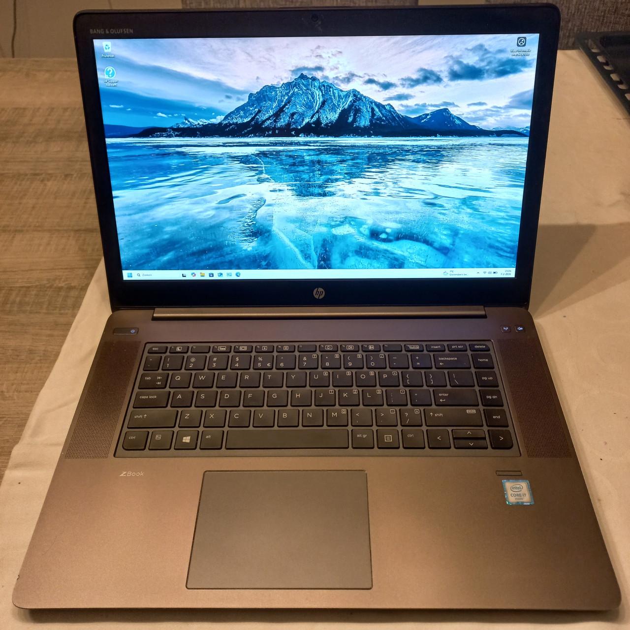 HP ZBook studio G3 i7-6820HQ 16GB 512GB Nvidia 4GB W11