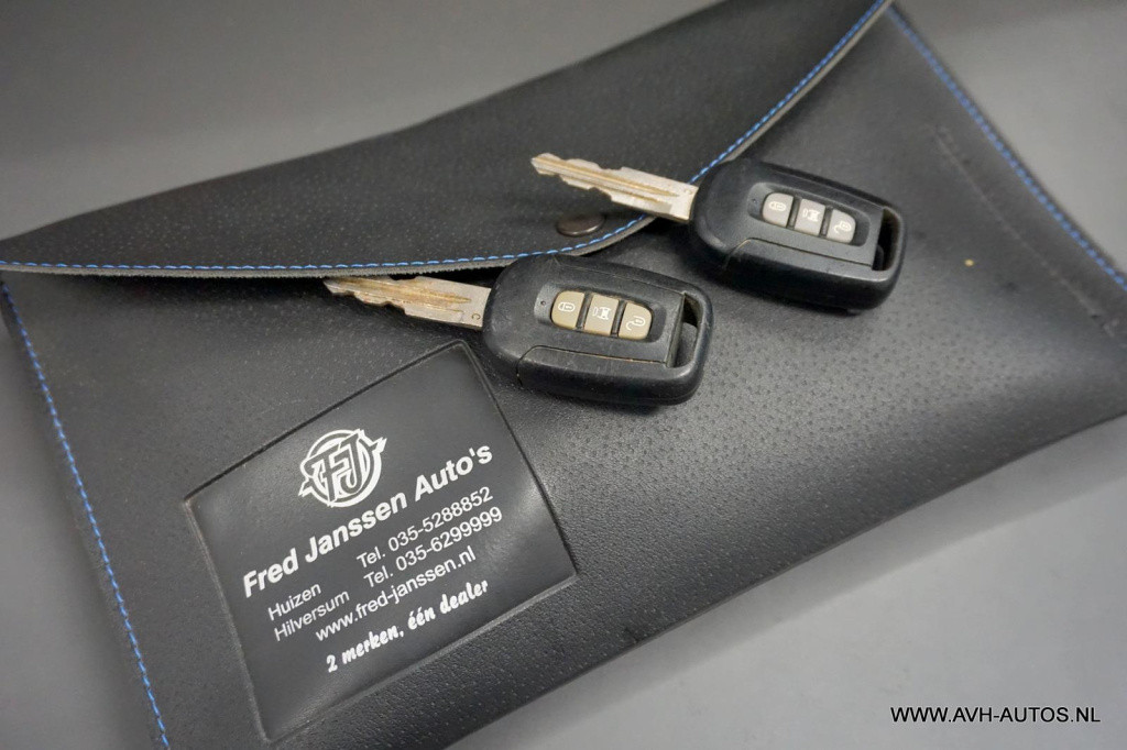 Chevrolet Captiva 2.4 intro edition 2wd