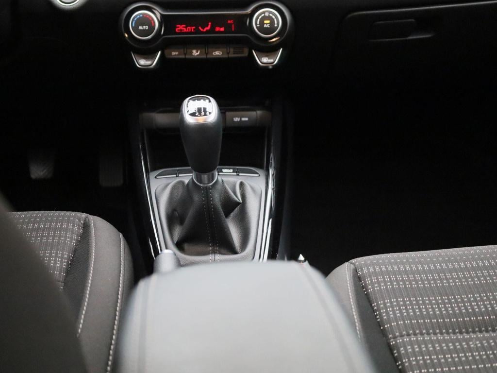 Kia Stonic 1.0 t-gdi mhev dynamicplusline | lmv | navigatie | parkeer senso