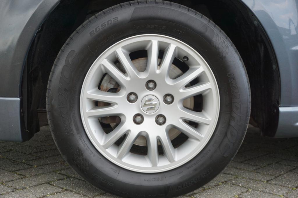 Suzuki Sx4 1.6 exclusive airco / elektr. ramen / parkeersens. / trekhaak / 