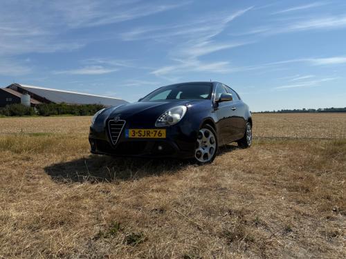 Alfa Romeo Giulietta 1.6 JTDM | 2013