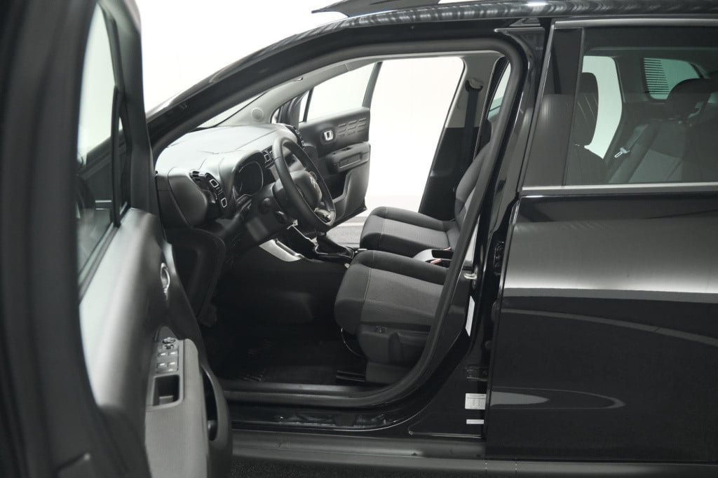 Citroen C3 Aircross puretech 130 eat6 max | parkeersensoren | stoelverwarmi