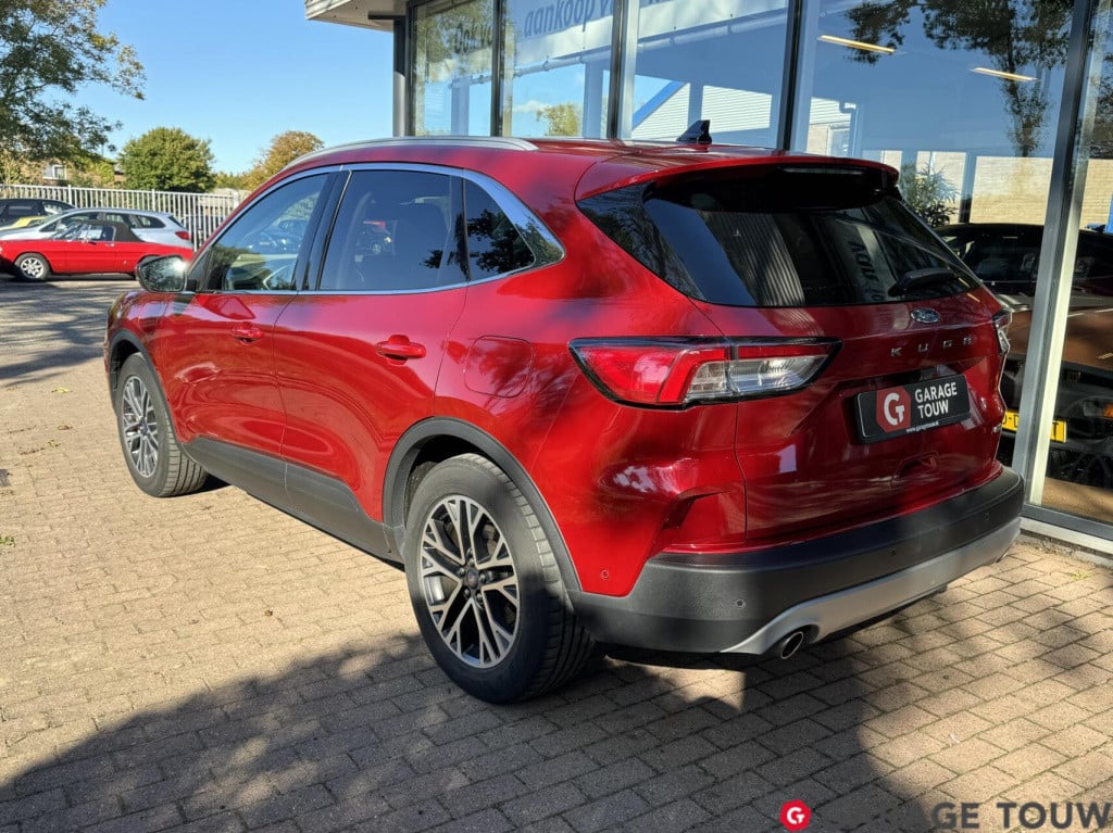 Ford Kuga 2.5 phev titanium