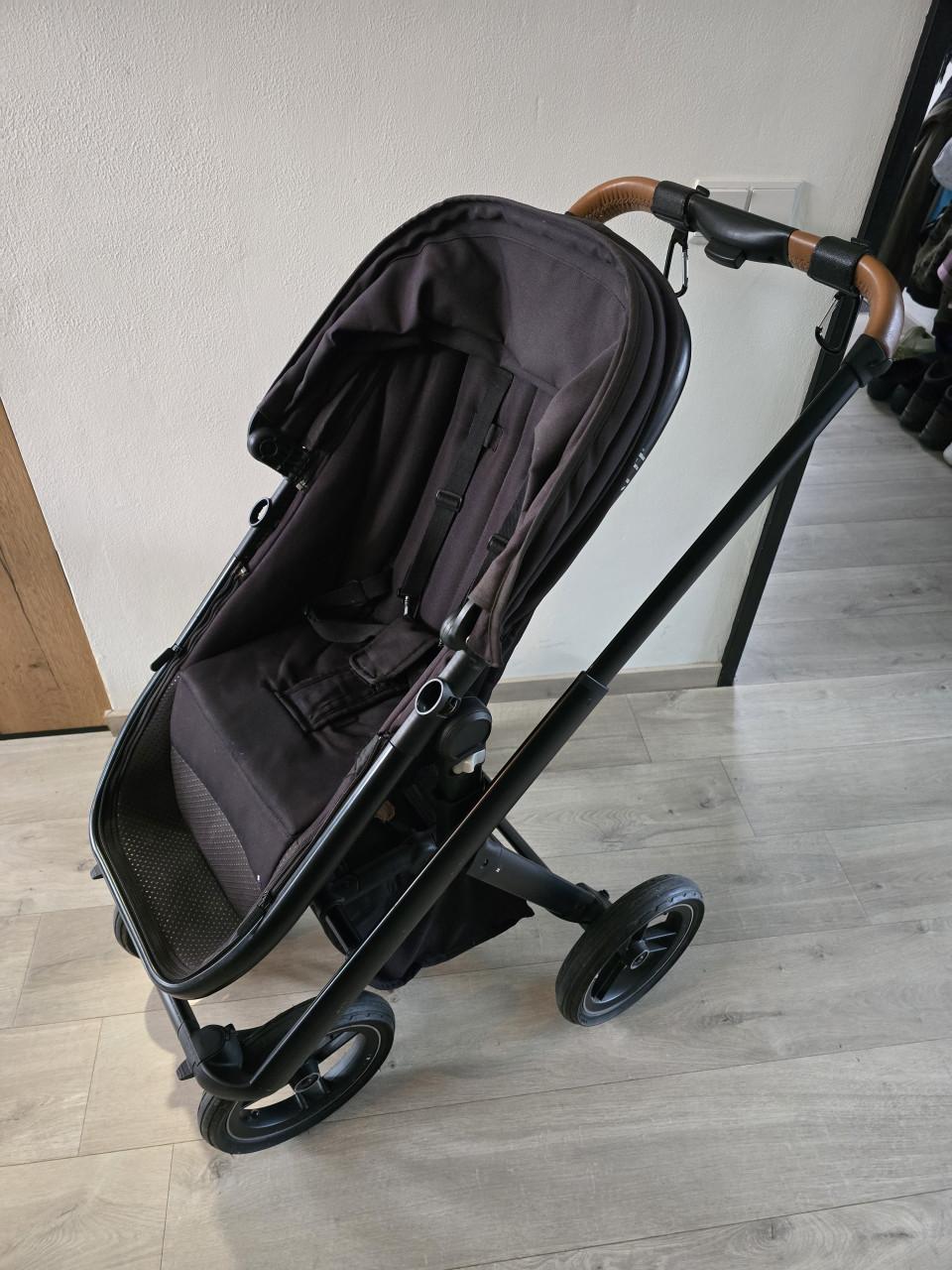 Dubatti kinderwagen + Maxi cosi en alle accessoires
