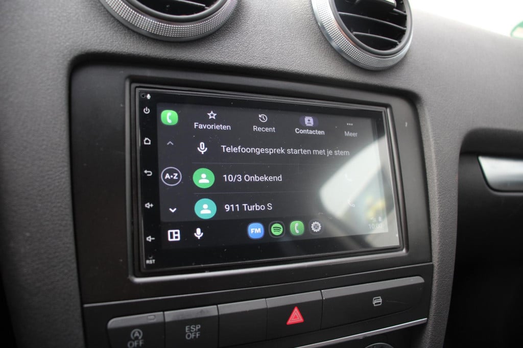 Audi A3 sportback 1.4 tfsi attraction - carplay wireless - navi - clima - 1