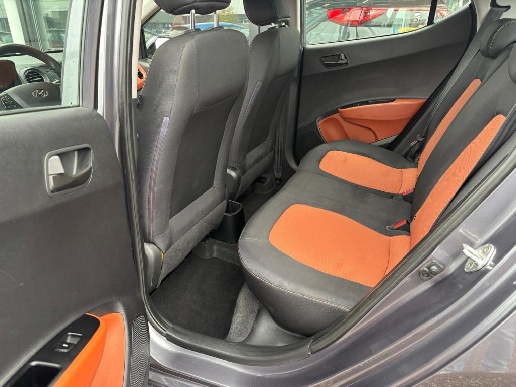 Hyundai I 10 1.0i 66pk blue drive comfort